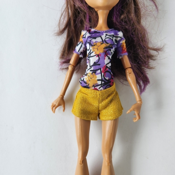 Monster High Doll Clawdeen Wolf Boo York Boo York Out-of-Tombers Shoes - Picture 3 of 9